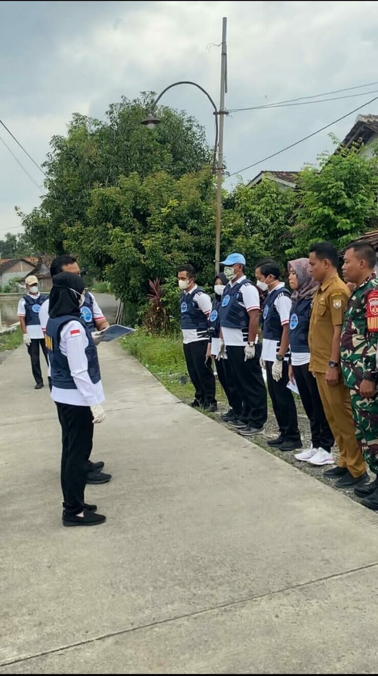 BNNK KENDAL LAKUKAN LIVE GELEDAH RUMAH TERSANGKA SERENTAK DI INDONESIA TKP GEMUH BNNK KENDAL LAKUKAN LIVE GELEDAH RUMAH TERSANGKA SERENTAK DI INDONESIA TKP GEMUH