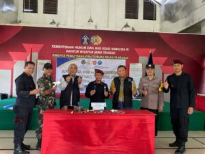 APEL SIAGA DAN RAZIA GABUNGAN MENJELANG IDUL FITRI 1446 H / 2025 H APEL SIAGA DAN RAZIA GABUNGAN MENJELANG IDUL FITRI 1446 H / 2025 H